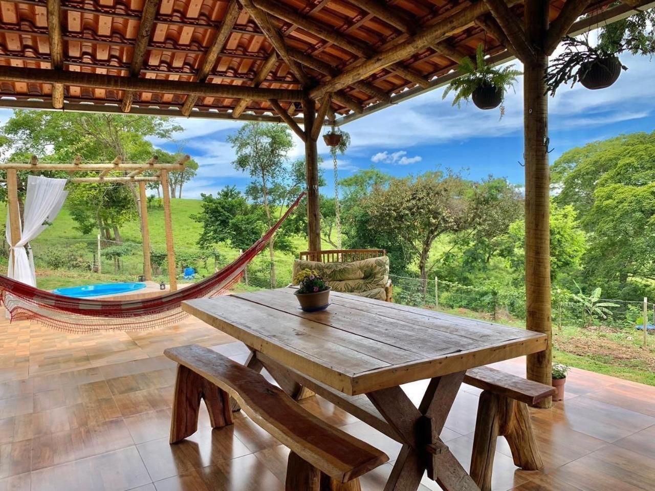 Chale Com Jacuzzi Vista Do Lago Alexania Экстерьер фото